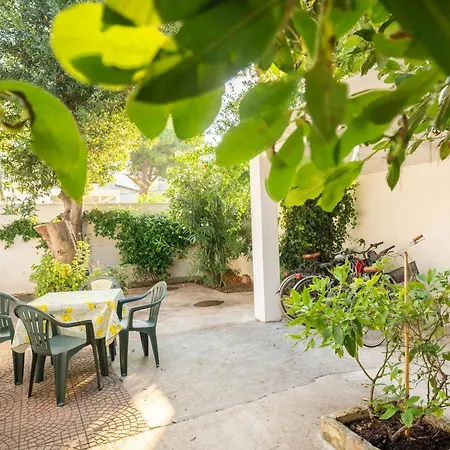 Anna - Red Apartament